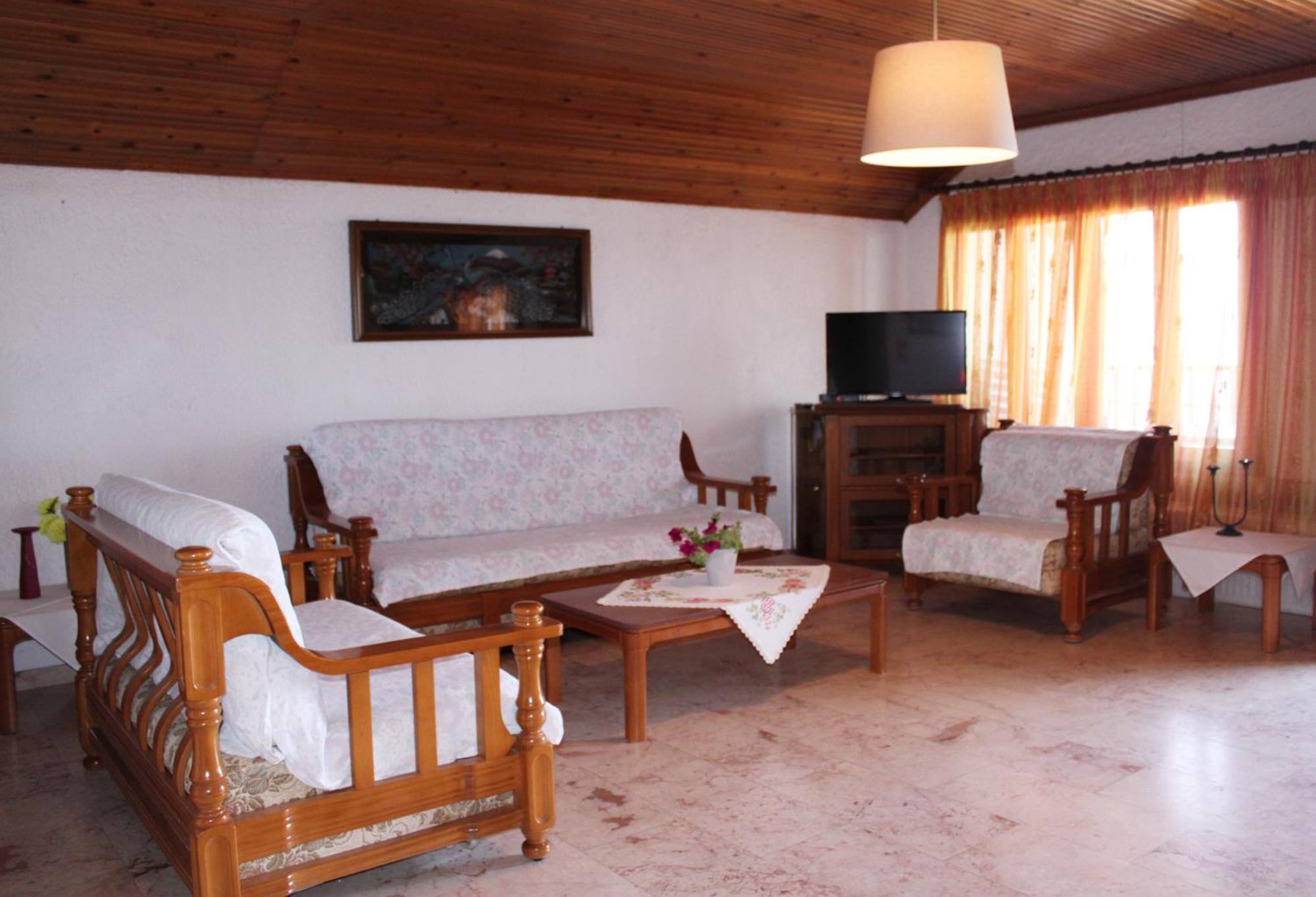 Kehagias Apartments Vrasná Extérieur photo